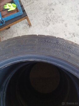 Letní pneu 235/45/18 - 7