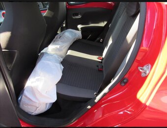 Prodám auto Toyota Aygo - 7
