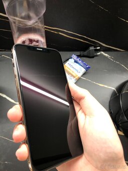 iPhone 11 Pro 64 gb - TOP STAV - 7