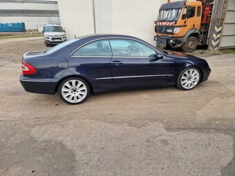 Mercedes CLK 209 270 cdi 125kw rok 2003 - 7
