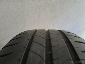 4ks 205/55/16 Michelin - 7