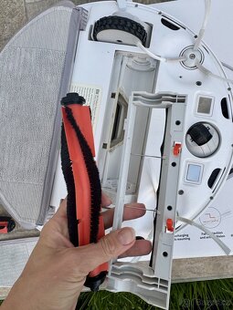 Robotický vysavač Xiaomi - 7