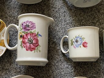 hrnek hrneček porcelán konvička servis nádobí retro - 7