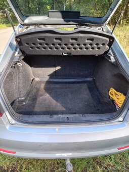 Octavia 2, 2009, 1.6 MPI - 7