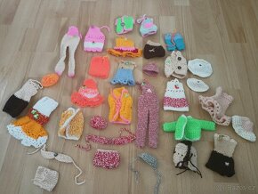Háčkované oblečky na Barbie a medvídci - 7