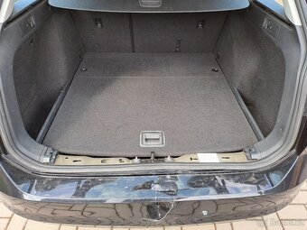 VW Golf 7 Variant 1.6 TDI 81 KW  117.000 km man.6 kvalt - 7