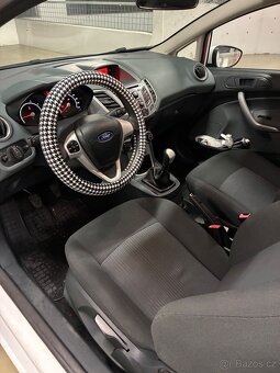Ford Fiesta - 7