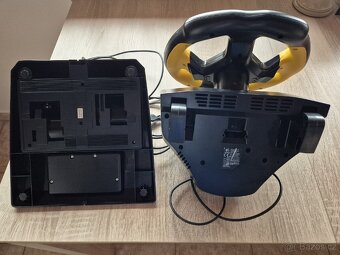 Herní volant + pedály LOGITECH - 7