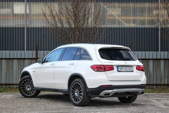 Mercedes GLC SUV 300 E 4MATIC A/T 245KW - 7