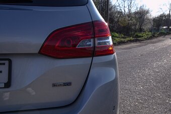 Peugeot 308 1.6 BlueHDi Active Stop&Start EAT6 - 7