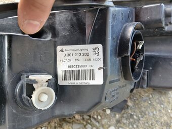 predni svetla lampy peugeot 407 - 7