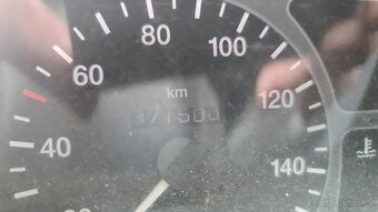 Opel Movano 2,5 TD 94 kw..11/2000 - 7