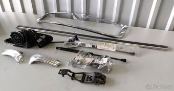 ND Škoda Pouzdro zrcátka + Lišta masky atd. - 7