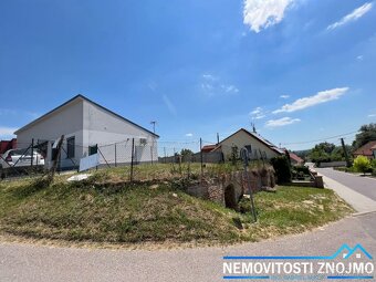 Prodej pozemku 139m2, s podzemním vinným sklepem, Hodonice - 7