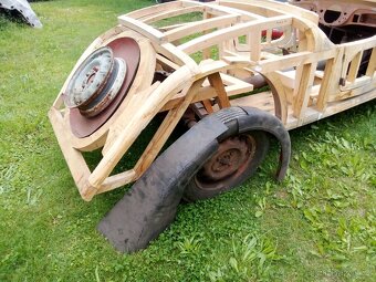 Tatra 57A roadster replika - 7