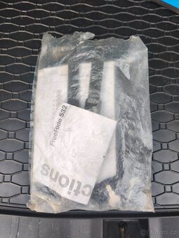 Prodám tři stojany na kola zn.Thule - 7