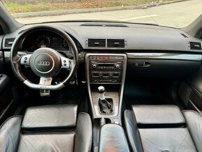 AUDI RS4 B7 4.2 FSI V8 - 7