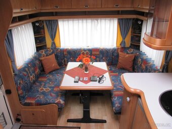 Prodám karavan Hobby 540 UK,r.v.2001 + mover + markýza. - 7