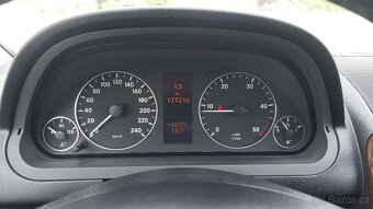 Mercedes A180 ELEGANCE jen 117000km - 7