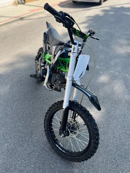 Pitbike Sky Ram 125 – lehce jetý, super stav - 7