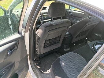 Citroen C4 1.6 80kw rok 2004 nová STK - 7