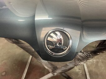 Škoda Yeti Facelift přední kapota šedá metal - 7