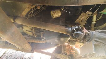 Land Rover Defender 90 - 7