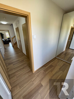 Prodej RD 5+1 s garáží a pozemkem o výměře 1050 m2 ve Vejprn - 7