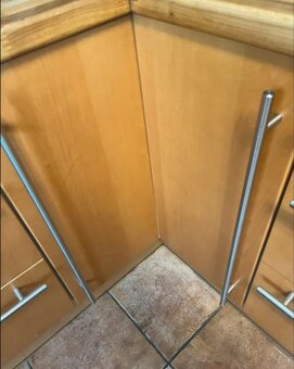 Moderní kuchyně z masivu se spotřebiči,5783 - 7