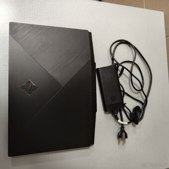 Herní 17.3" 144hz notebook Omen i7 9750h/2060/512ssd +1TB - 7