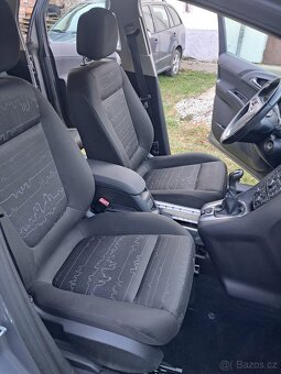 Opel Meriva 1.4i - 7