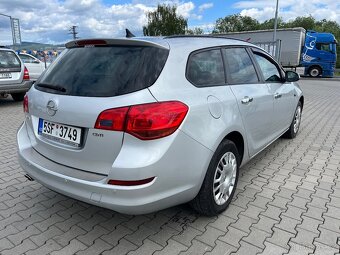 Opel Astra J Sports Tourer 2.0 CDTI - 7