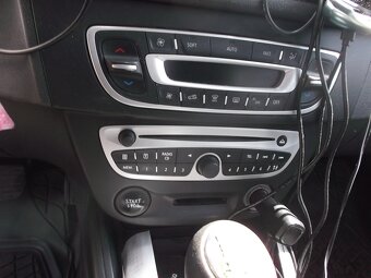 Renault Megane 1,5dCi - 7