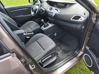 Renault Grand Scenic 3 1.9 dci 96kw, 155000 nájezd - 7