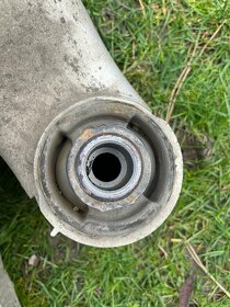 Bmw e39 touring repasovaná zadní náprava - 7