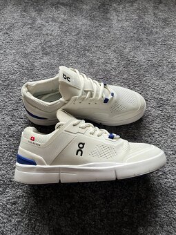 19x Dámské boty On Running Cloud, velikost 38 - 38,5 - 7