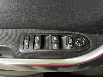 Peugeot 308 1.6 HDi ,  84 kW nafta, 2014 - 7