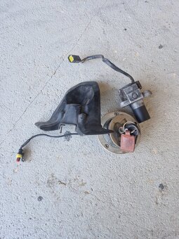 sada zámků Ducati 1098 2008 + kryt spínací skříňky - 7