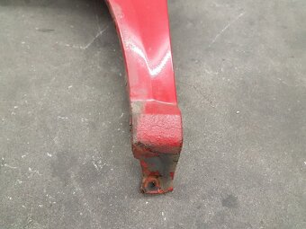 Přední blatníky Fabia I, červené 8180 + kapota - 7