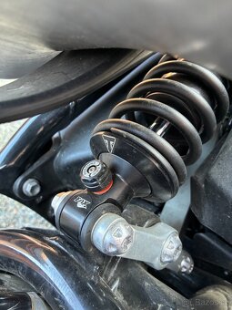 Triumph Boneville Bobber 1200cc - 7