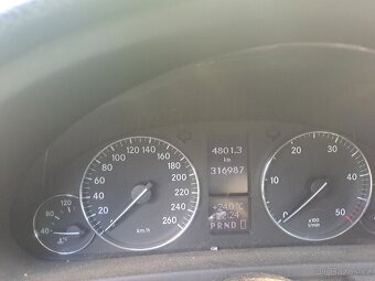 Mercedes-Benz C 200 CDI A - 7