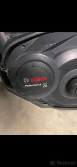 Prodám elektrokolo Trek – velikost rámu 19” - 7