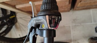Horské kolo Specialized Hotrock 24 - 7