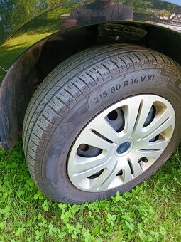Ford S-MAX 2.0Tdci 103 KW - 7
