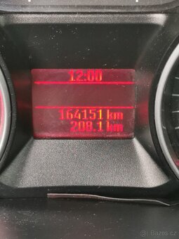 Prodám auto Ford Galaxy, sedmimístní - 7