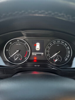 Škoda superb 3 2.0tdi 110kw dsg - 7