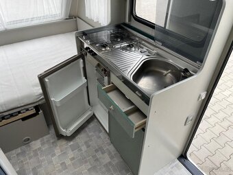 Beyerland Sprinter 400, 4 osoby, wc, 700Kg, pevná postel - 7