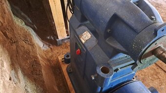 Průmyslová bruska BAC 40 – plně funkční - 7