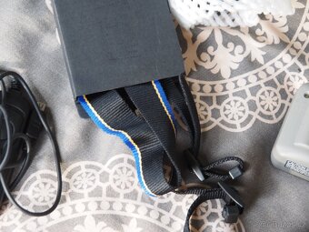 Olympus OM-D E-M10 II s objektivem 14-42 II R černý - 7