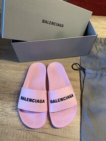 Nové pantofle Balenciaga - 7